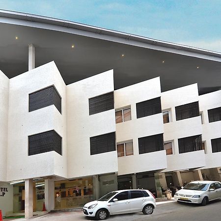 Hotel A P コインバトール エクステリア 写真