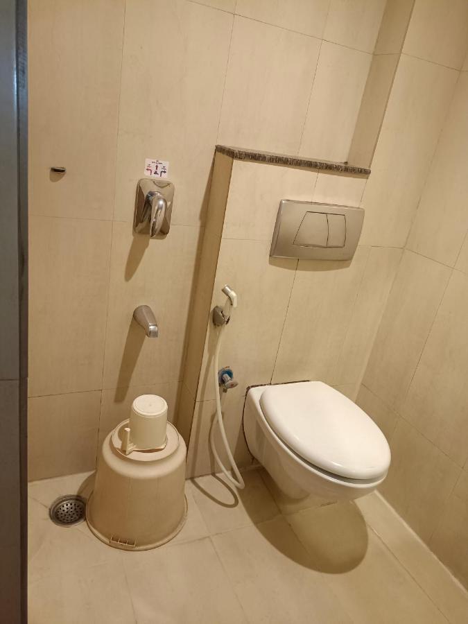 Hotel A P コインバトール エクステリア 写真